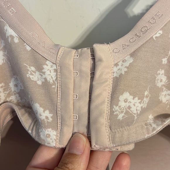 Cacique Lightly Lined Full Coverage Bra Sz 46DDD Underwire pink Floral Print 🟨 - Picture 4 of 5